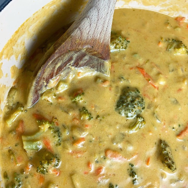 Vegan Broccoli Cheddar Soup (Panera&nbsp;Copycat)
