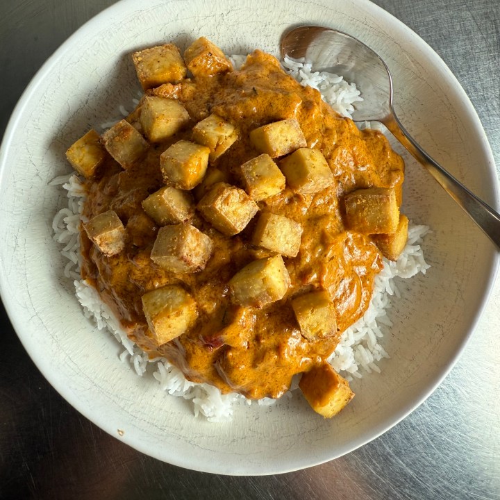 Creamy Sun-Dried Tomato Sauce with Rice & Savory Roasted Tofu (vegan |&nbsp;gluten-free)